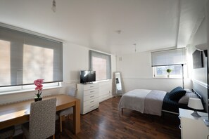 Room - Victoria Park rooms (London)