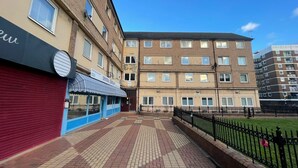 Exterior - Victoria Park rooms (London)