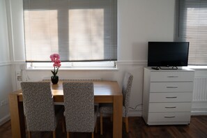 Deluxe Room | Free WiFi
