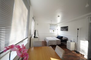 Room - Victoria Park rooms (London)