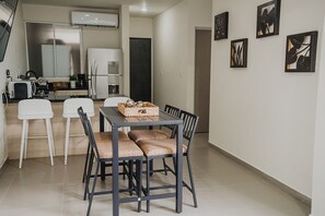 mareta 105 torre aqua | Comedor