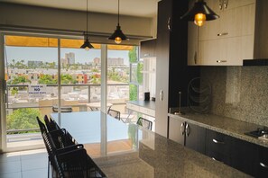 Private kitchen - Mareta Apartments (Mazatlán)