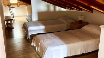 2 bedrooms, desk, iron/ironing board, travel cot