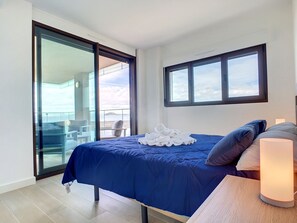 3 quartos, ferros/tábuas de passar roupa, Wi-Fi de cortesia