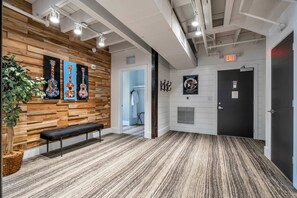 Interior - Skyline Penthouse 6BR/4,400 sq ft Walk to Broadway (Nashville)