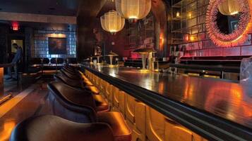 Bar (en el alojamiento)