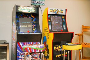 Spielezimmer