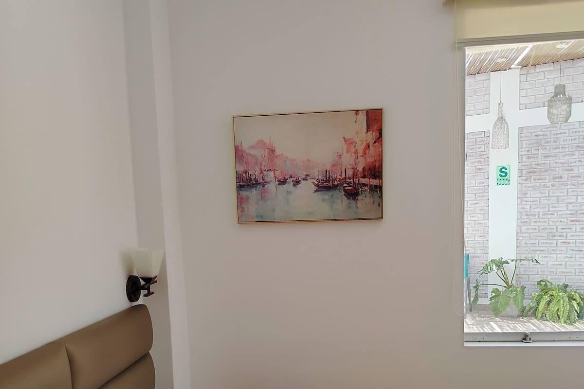 Eenvoudige kamer | Hypoallergeen beddengoed, donzen dekbedden, individueel gedecoreerd