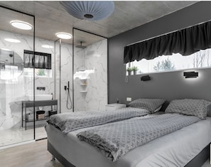 4 bedrooms, free WiFi