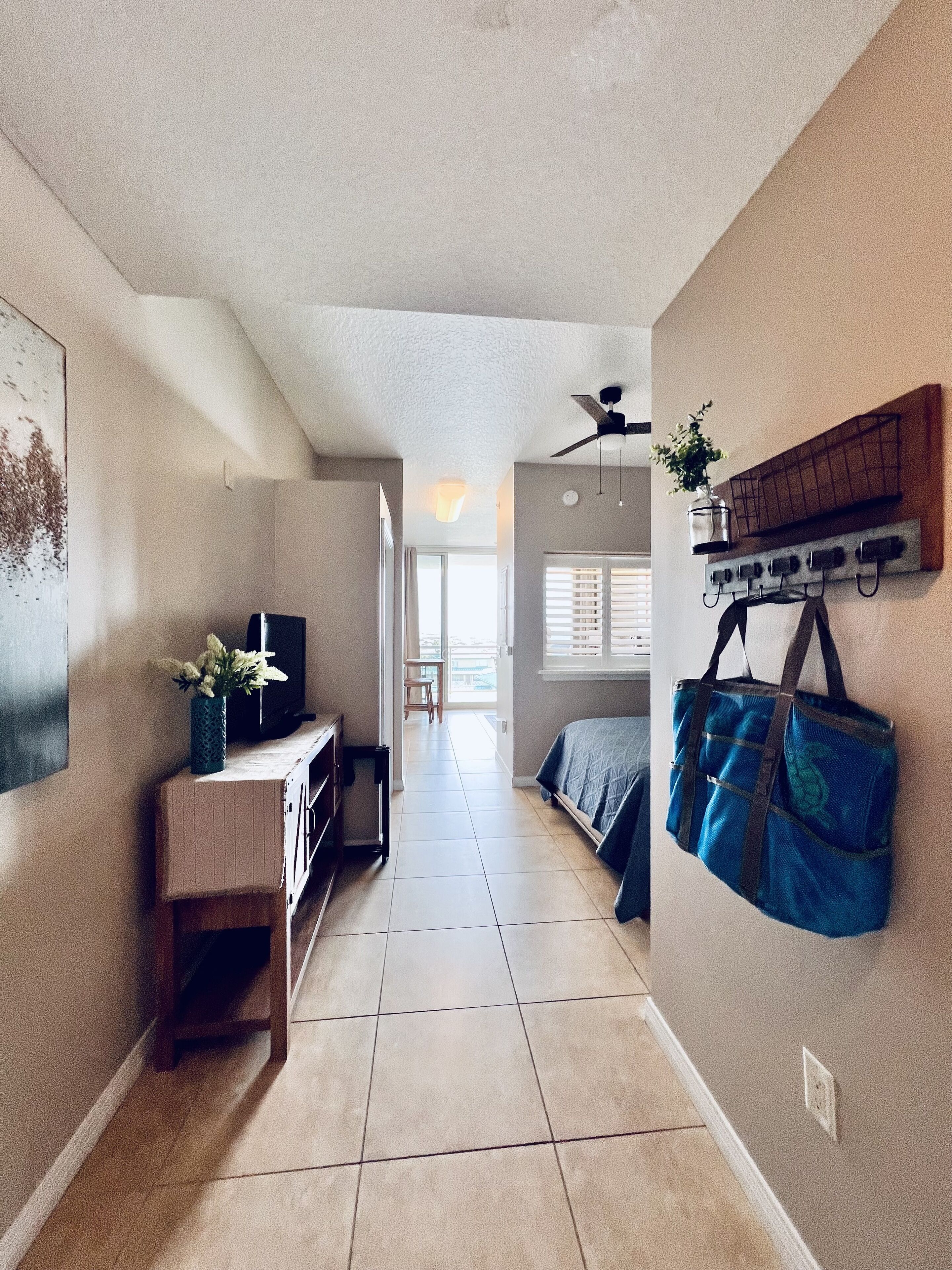 1 habitación, tabla de planchar con plancha, cuna de viaje y wifi 