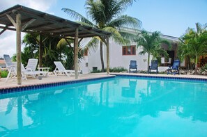 Piscine extérieure