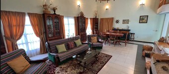 Finca Los Llanos De Ávila With Pool