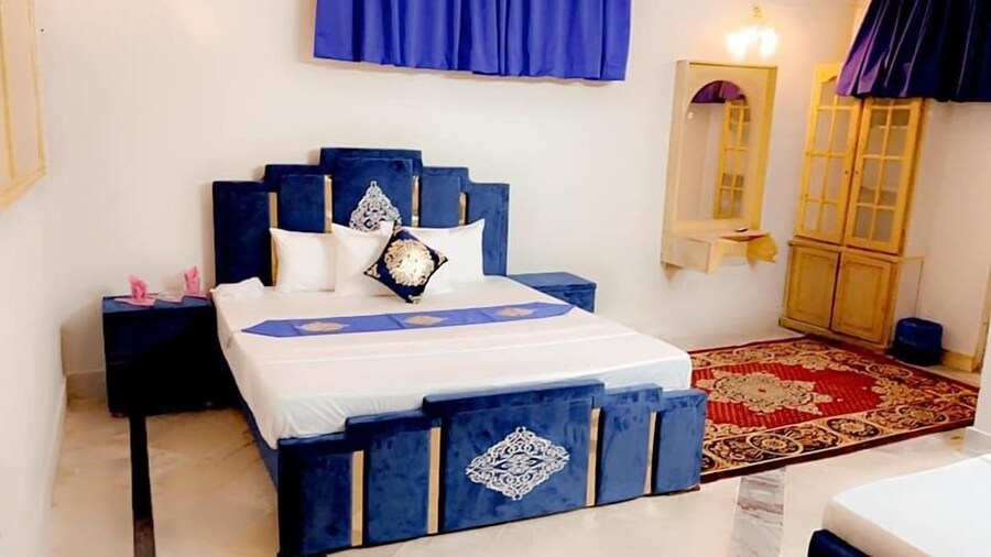 Hotel City International