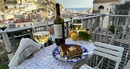 Casa Diodora, vicino al mare, in Costiera Amalfitana