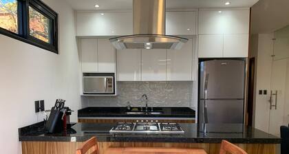 Modern 2 bedroom apartment, a short walk from downtown.