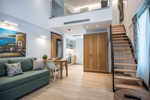 Exclusive Apartment | In-room safe, individually decorated, individually furnished