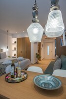 Exclusive Studio Suite | Dining room