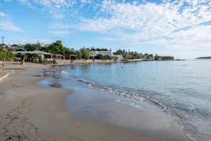 Beach nearby, beach bar - Ammos Lux Apartments Crete (Agios Nikolaos)