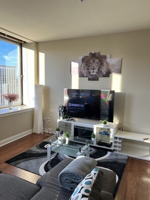 Smart-tv, een open haard en videospelletjes