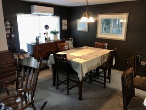 Dining - Quiet 2BR 2BA Duplex in Fircrest (Fircrest)