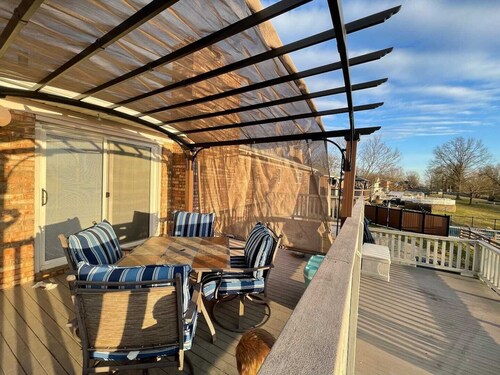 *POOL* Fenced Yard, Pets, ARK Encounter, Airport