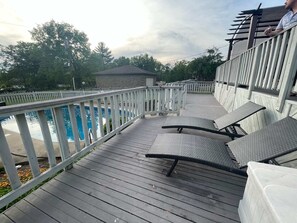 Property grounds - POOL house with FENCED Yard for Pets, by the ARK Encounter, Airport, Cincinnati (Independence)