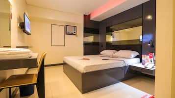 Deluxe Room | Free WiFi, bed sheets