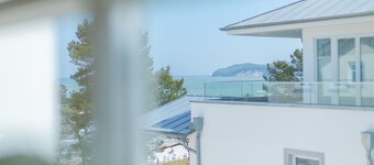 Apartment Strandpromenade - 1st row by the sea incl. beach chair