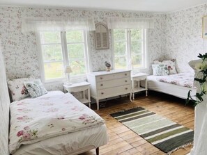 3 chambres, lit de bébé portatif, accès au Wi-Fi (inclus)