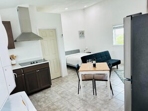 Interior - Beautiful place and view to rest and clear your mind.#1 (Antioch)