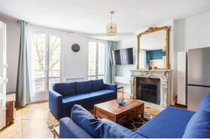 Living area - Apartment Bonne nouvelle (Paris)