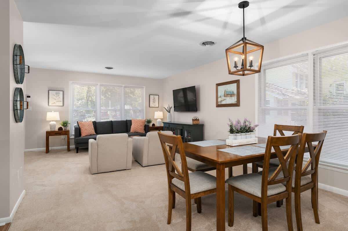 スマートテレビ、書庫、書斎 / ワークスペース