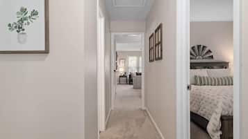 3 bedrooms, desk, iron/ironing board, travel crib