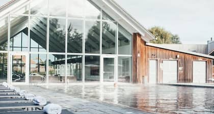 Cotswolds Lakehouse, Lower Mill Estate