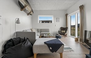 Smart TV - Beautiful home in Thisted with WiFi (Thisted)