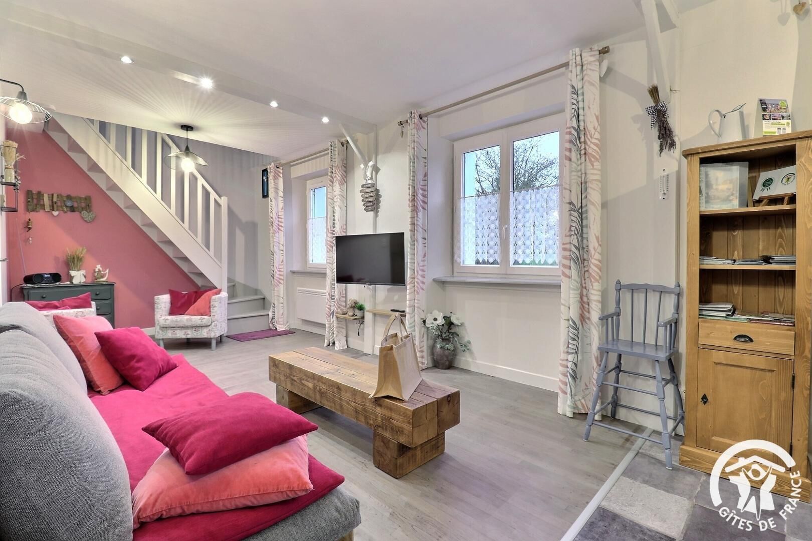 電視、書籍、音響