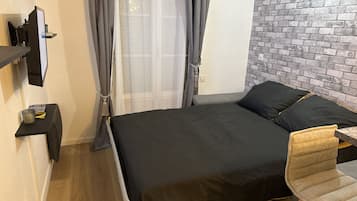 1 habitación, cuna de viaje, wifi y ropa de cama