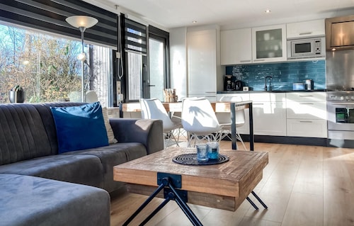 3 bedroom gorgeous home in Stavenisse