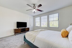 4 bedrooms, WiFi, bed sheets