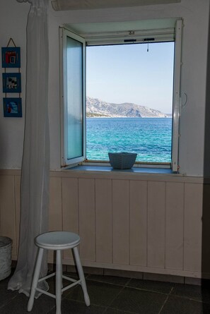 Interior - Romantic Villa Glyfos (charavgi kerveli glyfos samos)