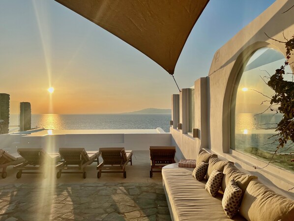 Terrace/patio - Villa Sunset Aura - 4 BDRM - Sea & Sunset View ☀️ (mykonos)