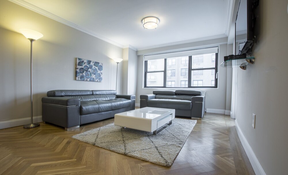 Upper East Side located building New York Vrbo