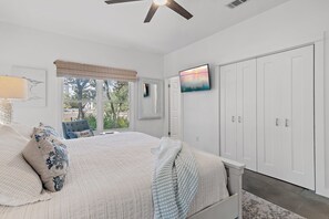 2 bedrooms, iron/ironing board, travel crib, free WiFi