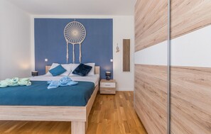3 Schlafzimmer, Bügeleisen/Bügelbrett, Reisekinderbett, kostenloses WLAN