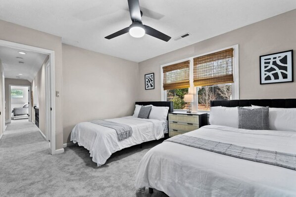 Room - Southern Pines Getaway w/Hot Tub, Fire Pit & Pool (Southern Pines)