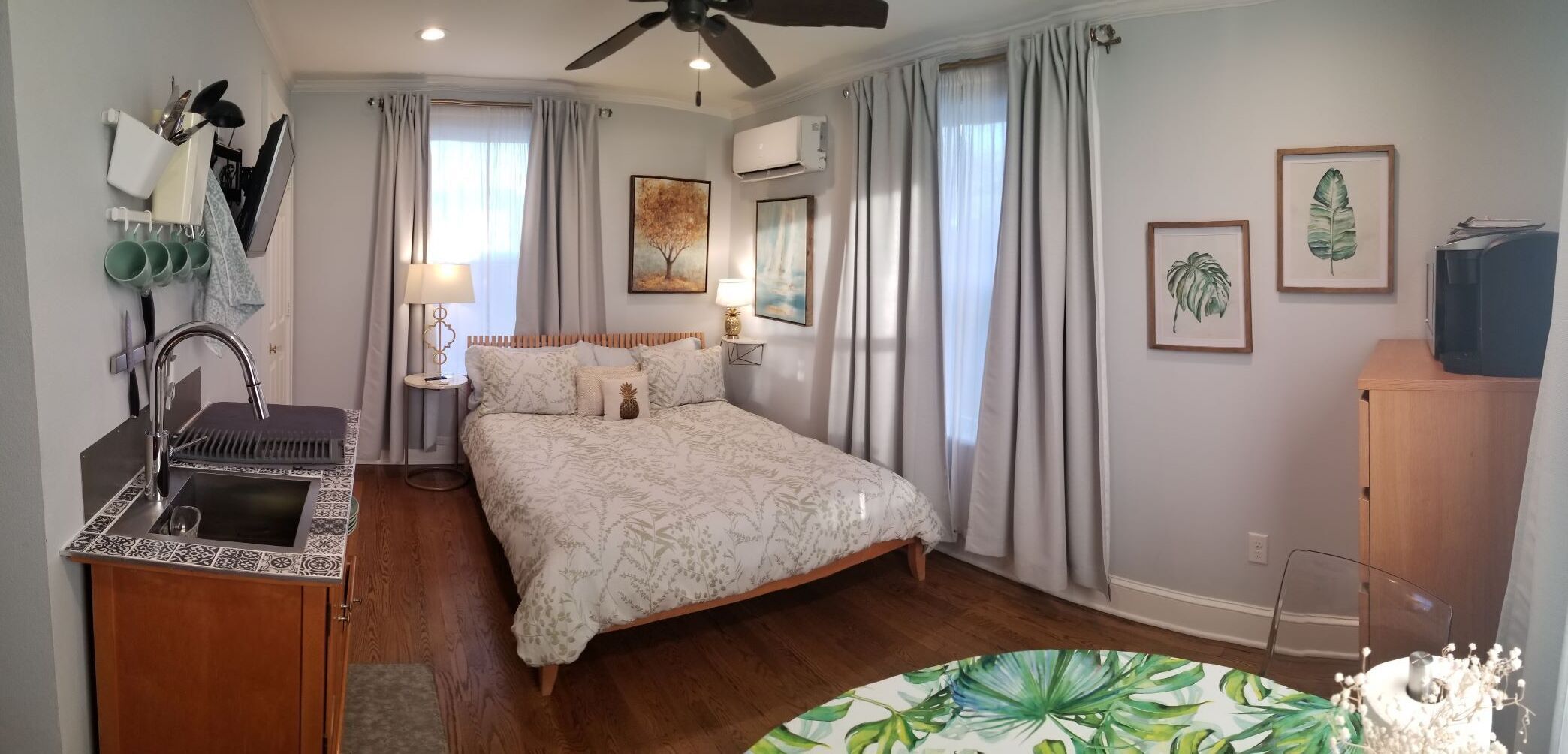 1 chambre, bureau, fer et planche à repasser, Wi-Fi gratuit