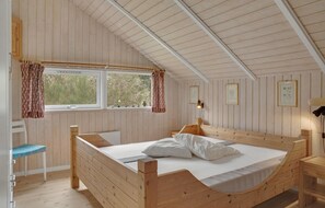 3 bedrooms, travel crib, free WiFi - Stunning home in Gedser with sauna (Gedser)