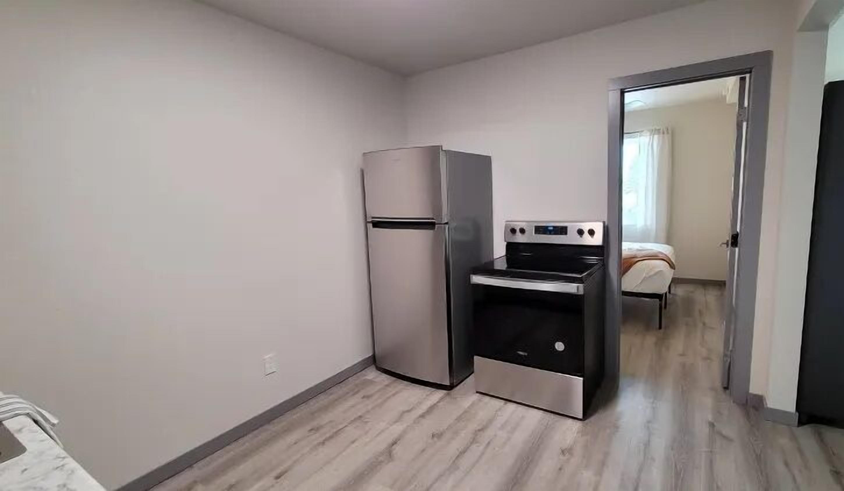 2 slaapkamers, reisbedje, gratis wifi, beddengoed