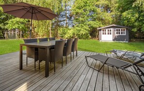 Outdoor dining - Awesome home in Oksbøl with WiFi (Oksbøl)