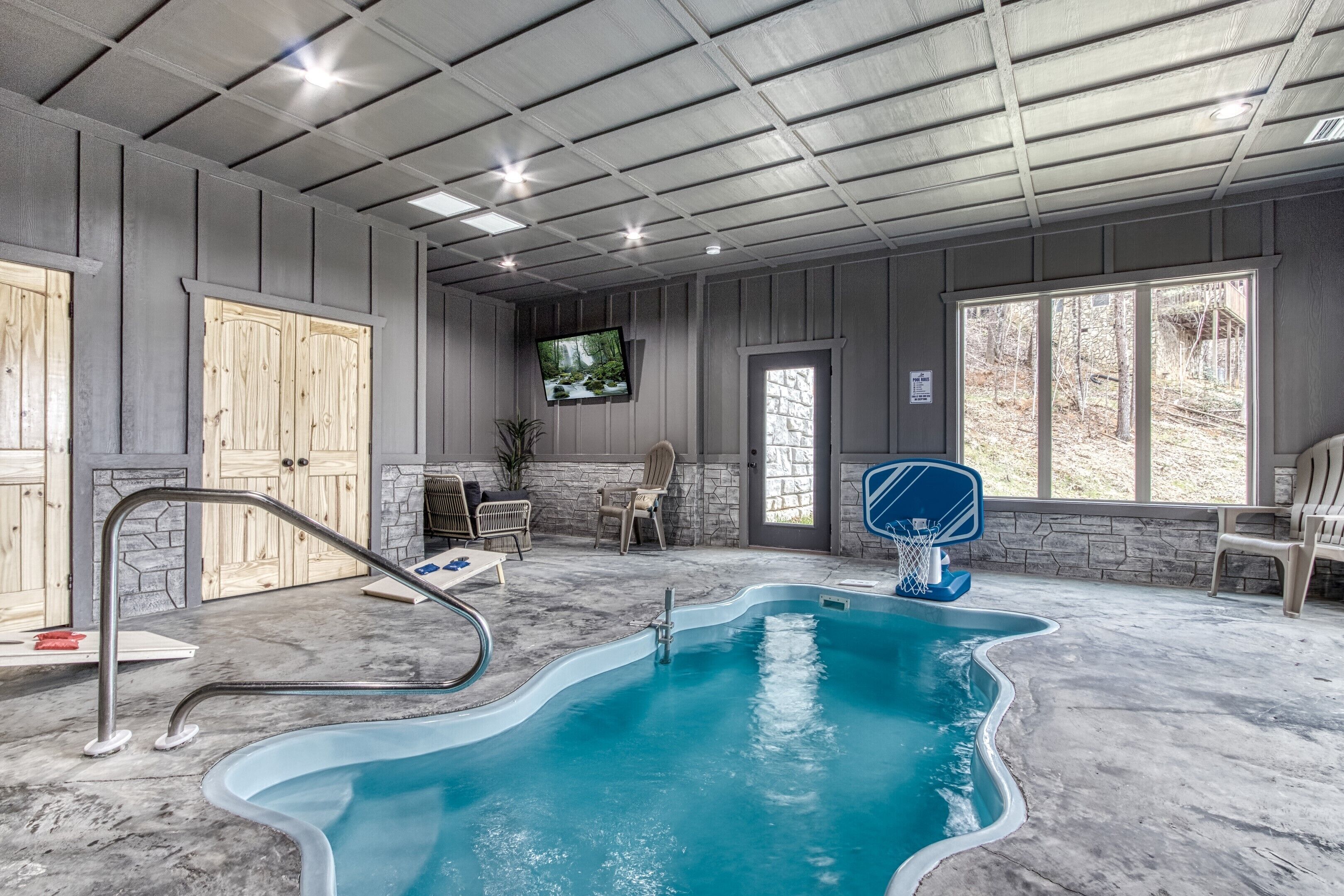 Innenpool, beheizter Pool